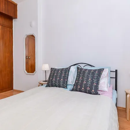 Shik & Chic One Bedroom Graf Ignatiev X Shishman Corner By Flat Mаnager Διαμέρισμα