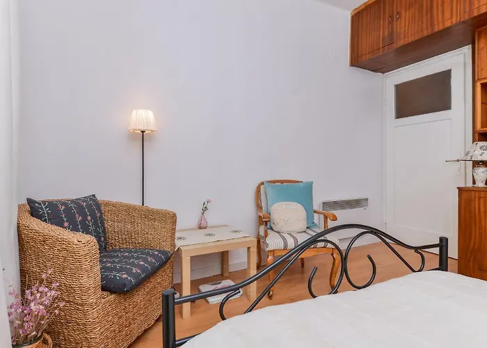 Shik & Chic One Bedroom Graf Ignatiev X Shishman Corner By Flat Mаnager